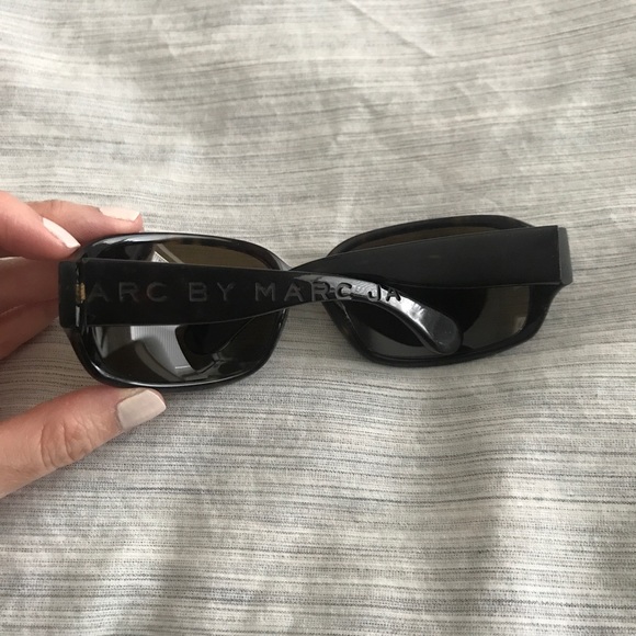 Marc by Mark Jacobs tortoise shell sunglasses - Picture 3 of 8